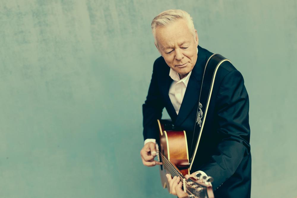 Announcing an evening with Tommy Emmanuel, CGP