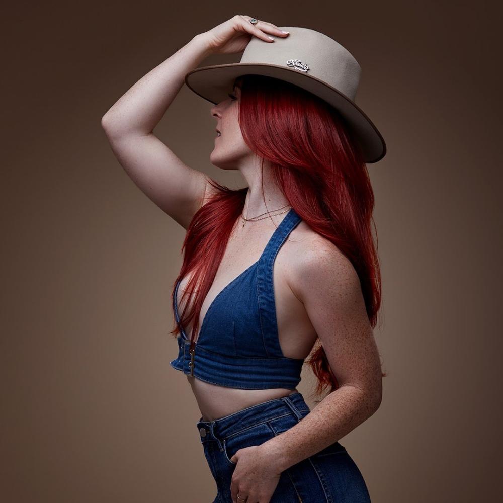 Rising Country-Pop Artist Murphy Moore Reveals Her Sophomore Single